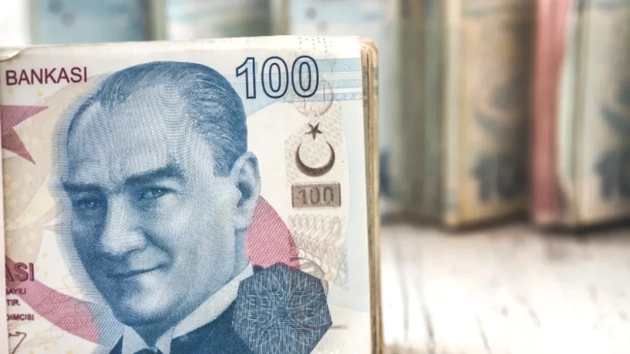 Kredi ve Kredi Kartı Borcu Olanlara Müjde! Yapılandırma Fırsatları Bankalarda Bekliyor!