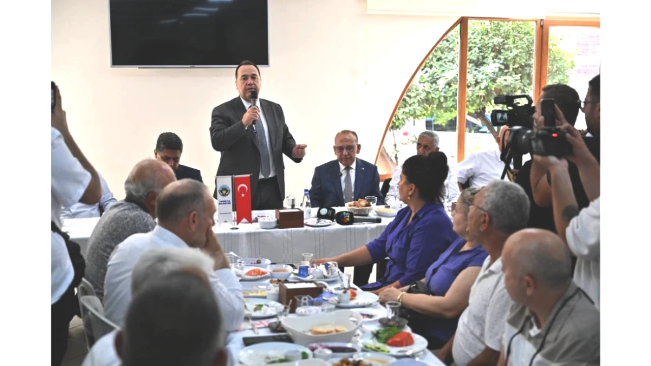 Başkan Dutlulu, Turgutlu'da Muhtarların Taleplerini Dinledi: Önemli Gelişmeler!