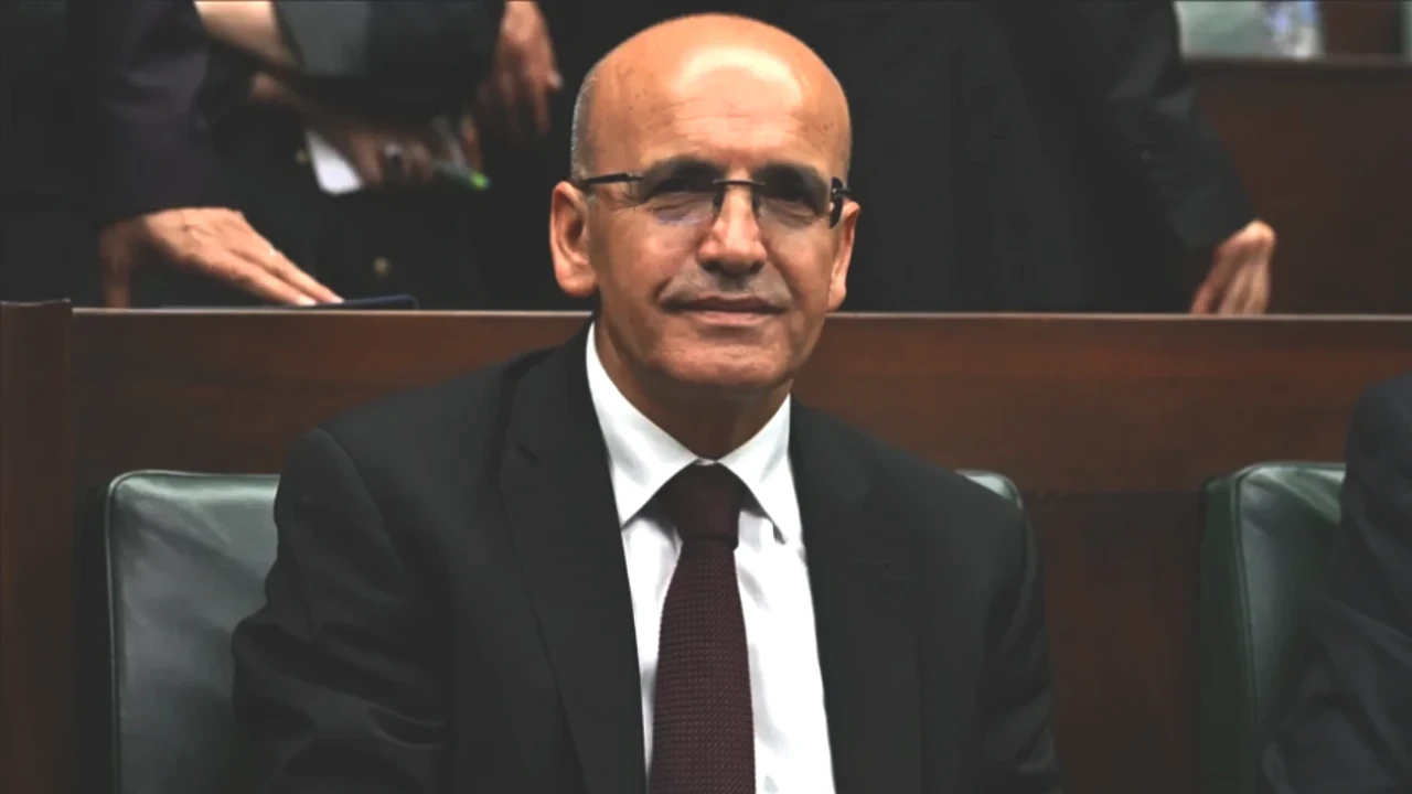 Moody’s Not Artışı Sonrası Şimşek'ten Önemli Açıklama: Ekonomide Olumlu Dönüşüm Başladı!