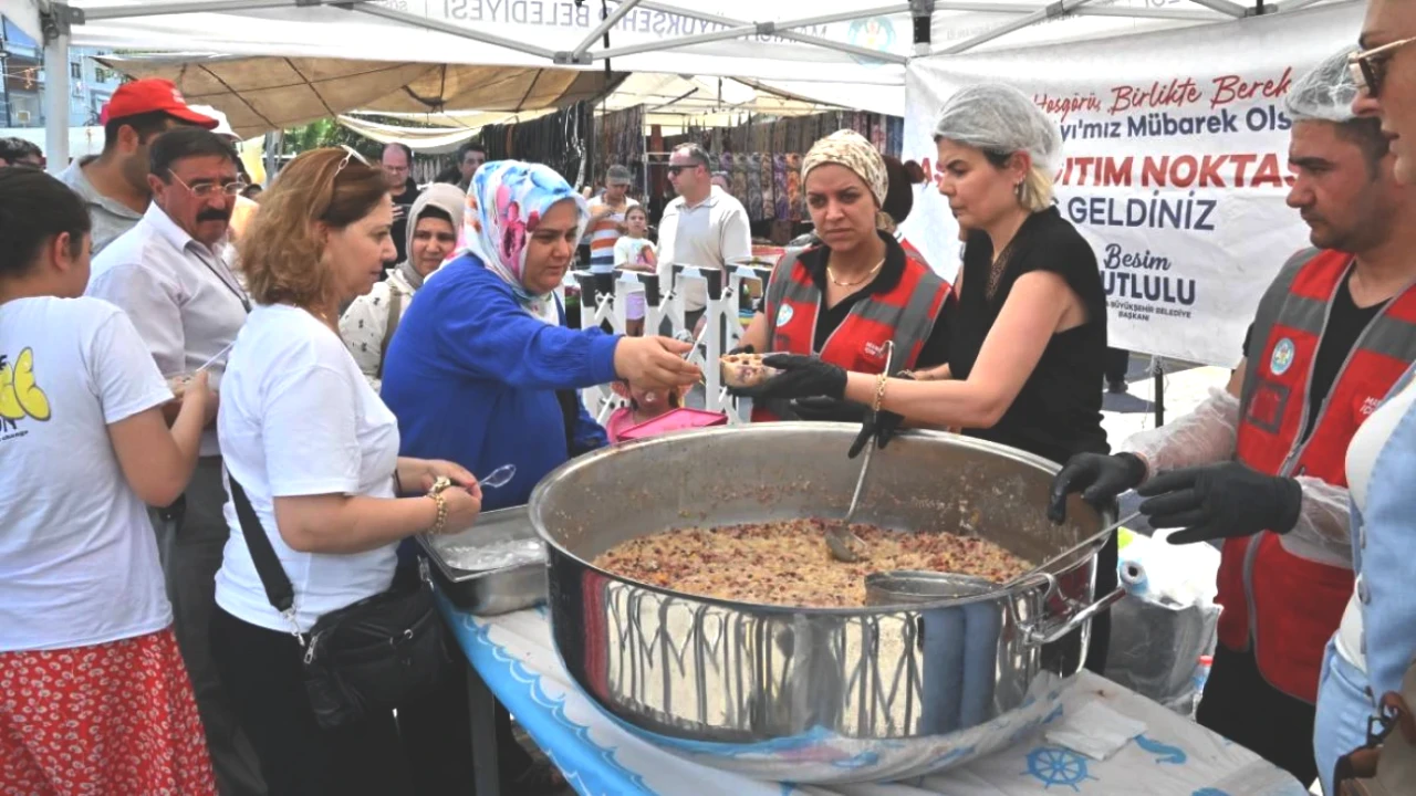 Çölyak Hastalarına Özel Aşure: Büyükşehir'in Lezzet Dolu İkramı!