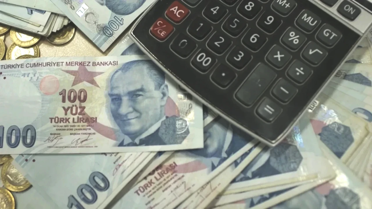 Bankalarda Emekli Promosyonları Patladı! Rakipleri Geride Bırakan Teklifler
