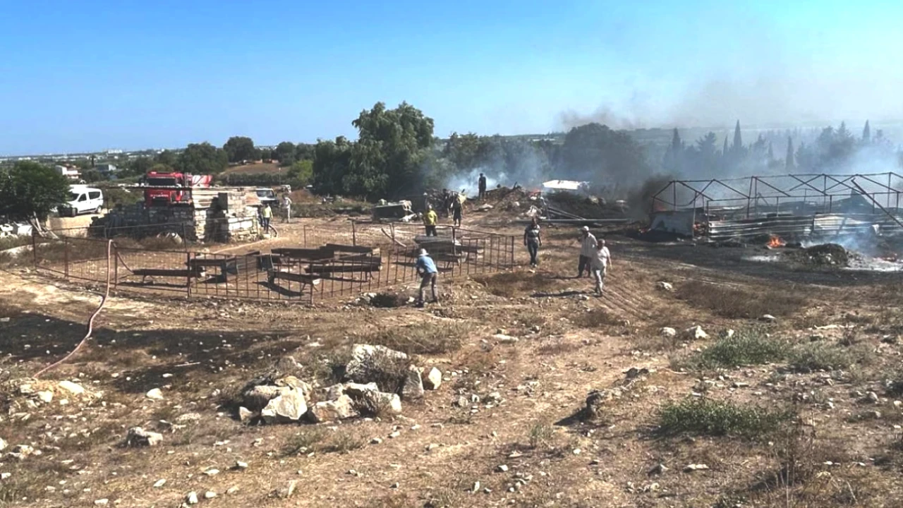 Antalya Büyükşehir Belediyesi İtfaiyesi: Yangın Güvenliği İçin Hazır Bekliyor!