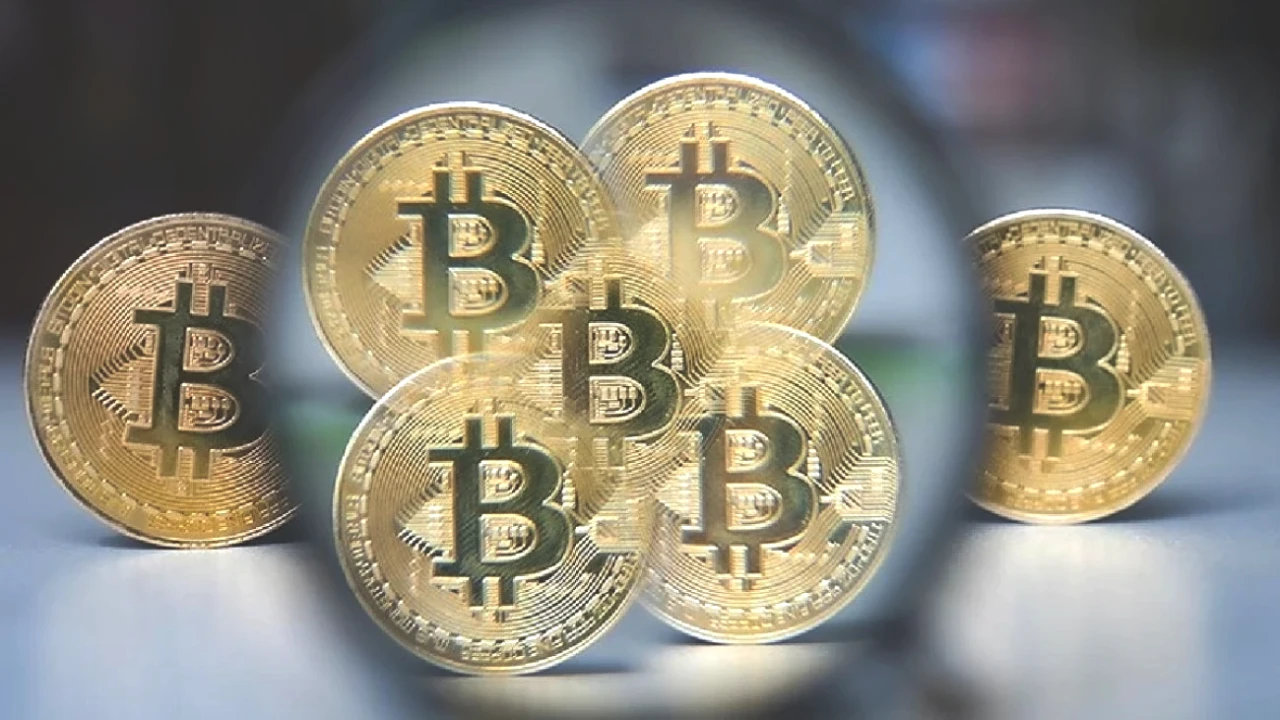 Bitcoin Madenciliğinde Tarihi Zirve: Kripto Dünyasında Neler Oluyor?