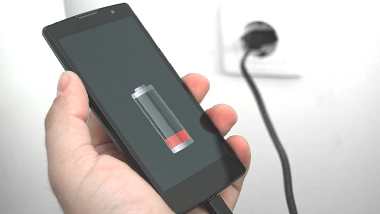 Telefon Şarjını Uzatmanın 5 Pratik Yolu! Bataryanızı Koruyun ve Daha Uzun Kullanın