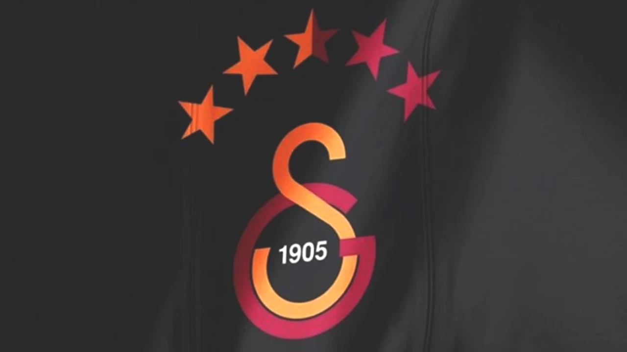 Galatasaray'dan Transfer Bombası! Osimhen’in Yanında 13 Yaşındaki Ömer de Kaptırıldı!