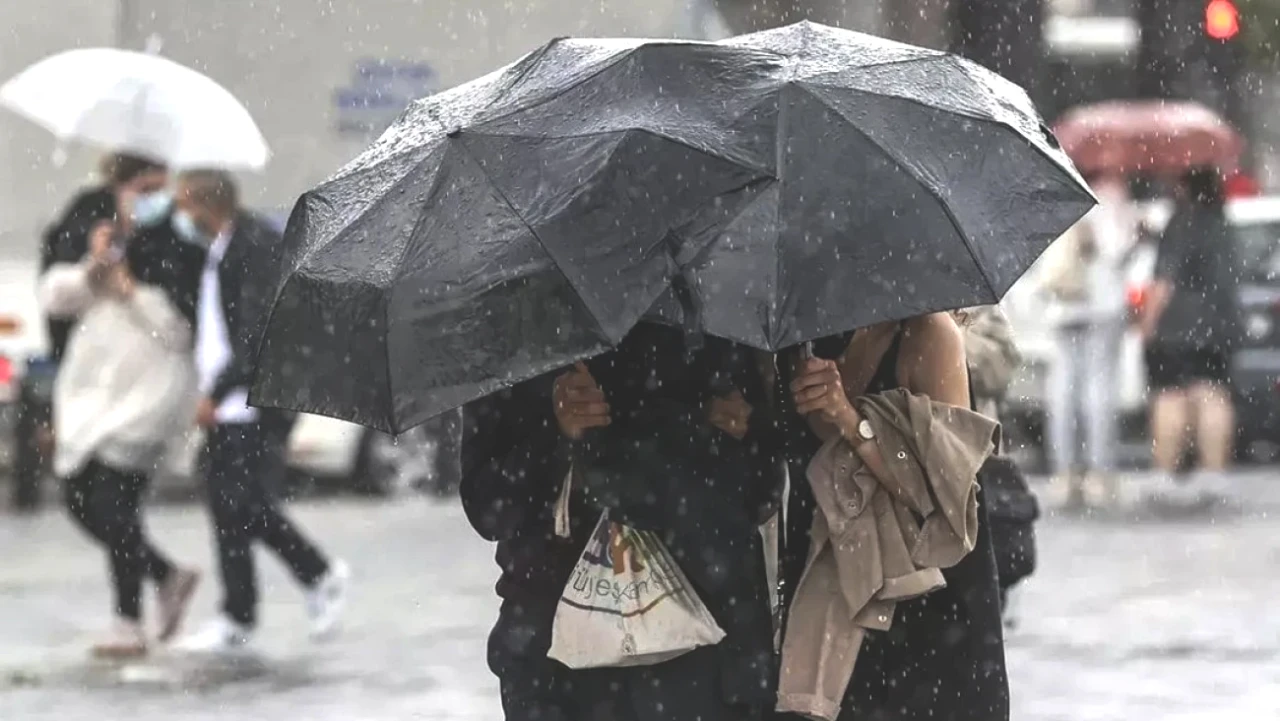 Meteoroloji'den kritik uyarı! 17 ilde sağanak yağış tehlikesi kapıda
