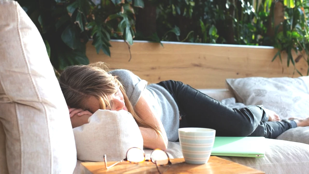 Yüksek Maaşlı İşlerin Sırrı: 'Power Nap' ile Performansınızı Nasıl İkiye Katlayabilirsiniz?