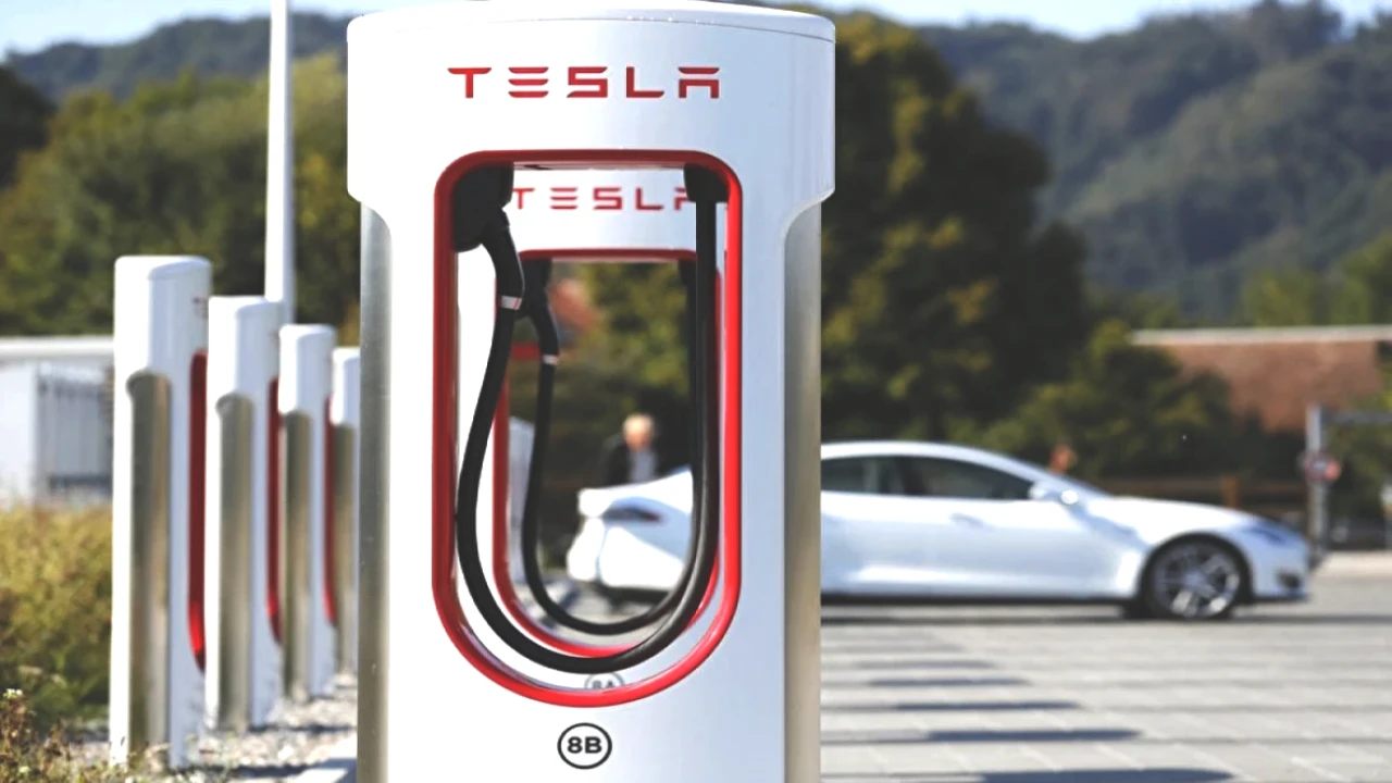 Türkiye'de Tesla'nın Oylaması Şok Etkisi Yarattı! Dünya Bu Şehri İzliyor