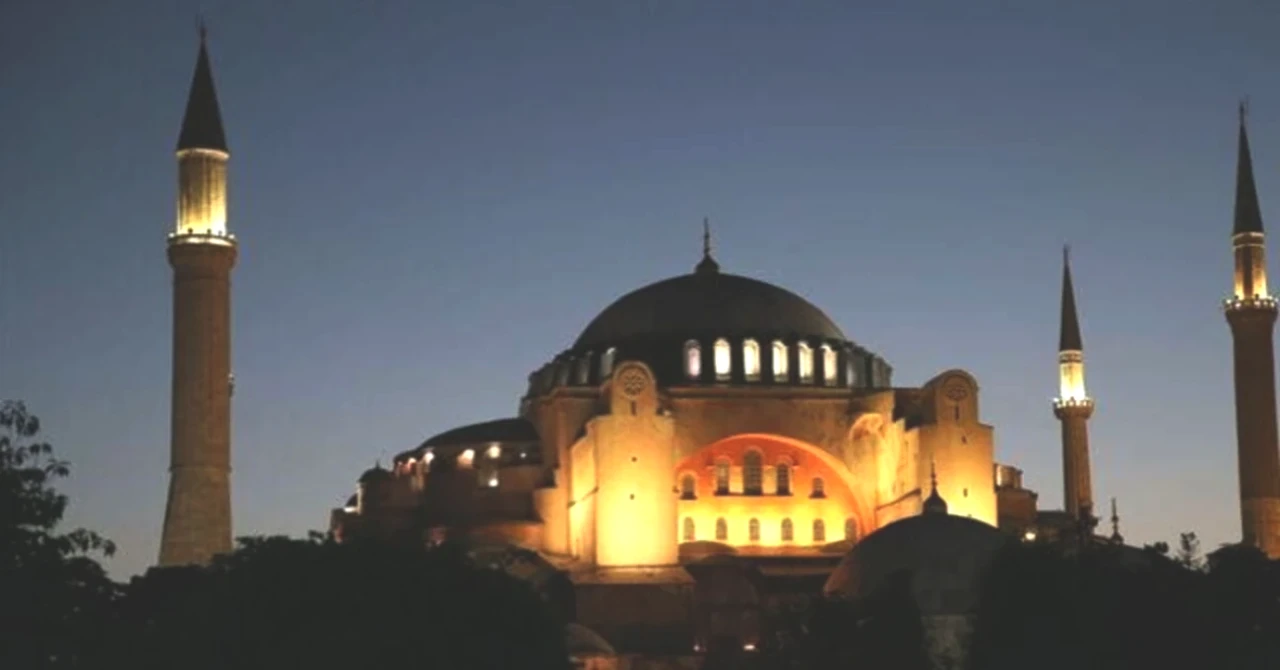8 Ağustos 2025 Cuma Hutbesi: Diyanet'ten Haftanın Öne Çıkan Konusu!