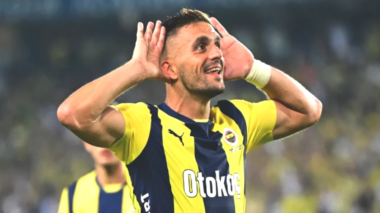 Dusan Tadic Kararını Açıkladı! Sırp Yıldız Yeni Takımına İmza Attı!