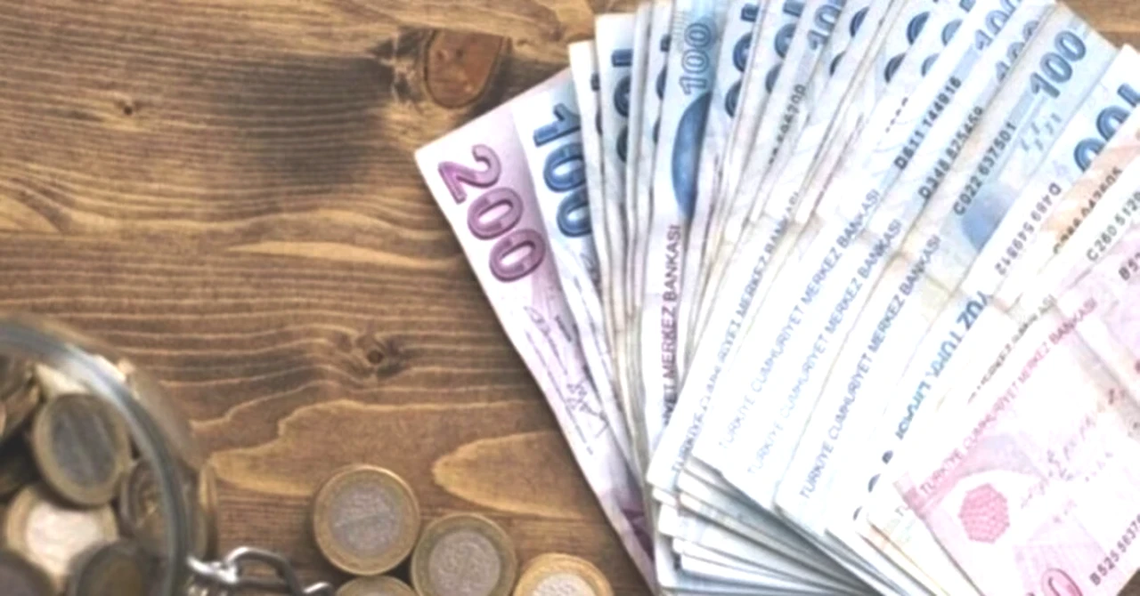 Emekli Promosyonları Ağustos 2025'te Rekor Kırıyor! En Yüksek Teklifi Veren Banka Hangisi?