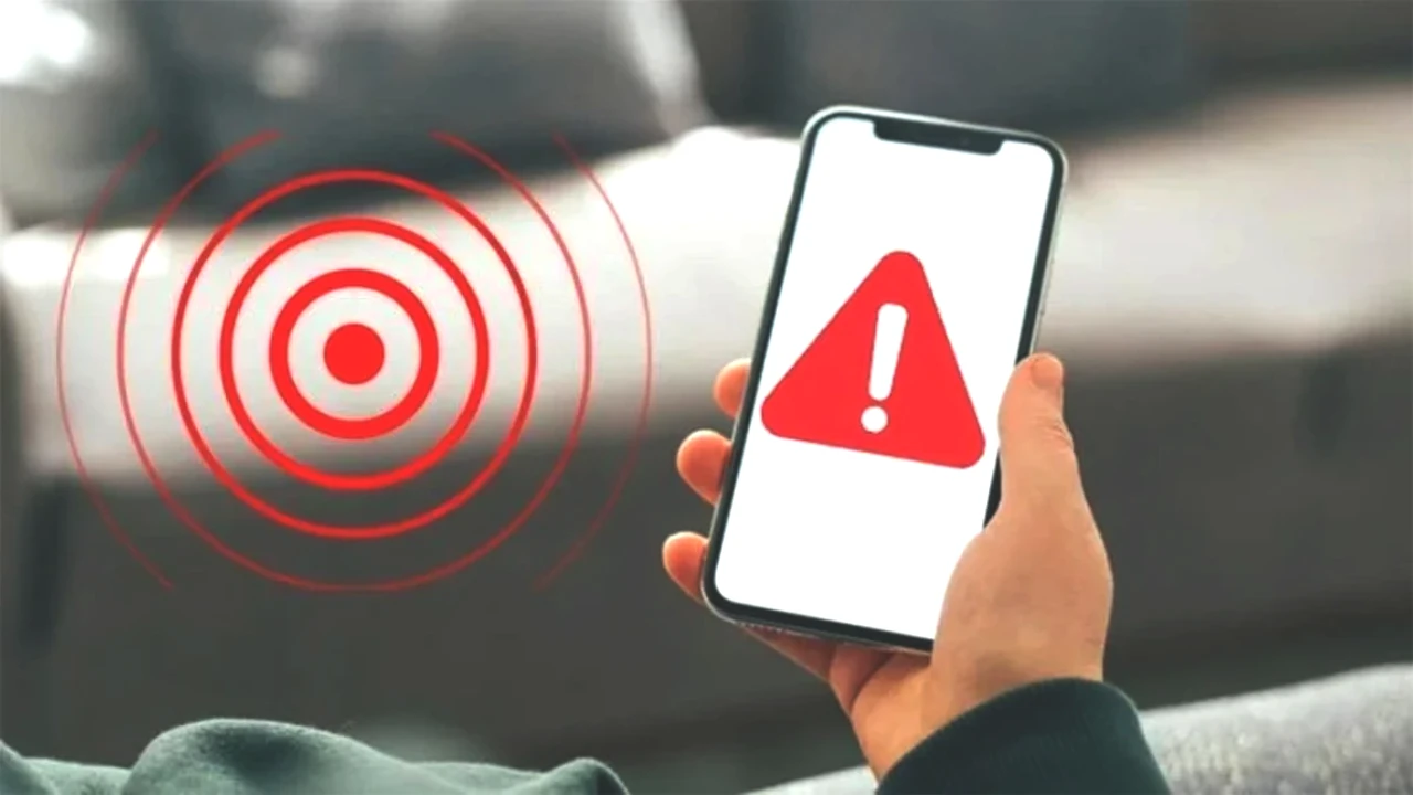 Google, Balıkesir Depremini 30 Saniye Önce Bildirdi! Erken Uyarı Sistemi Yeniden Tartışılıyor