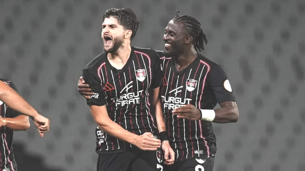 Vanspor, Bolu Deplasmanında 2-0 Geriden Gelerek 3 Puanı Kapıyor!